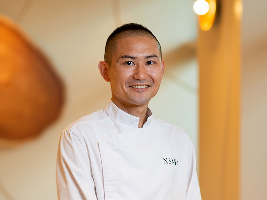 根本 憲一氏