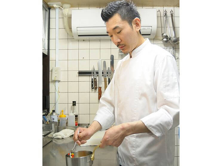 【レストラン アラジン】や【ランベリー】などフレンチの名店で修業を重ねてきた丸山勉 氏