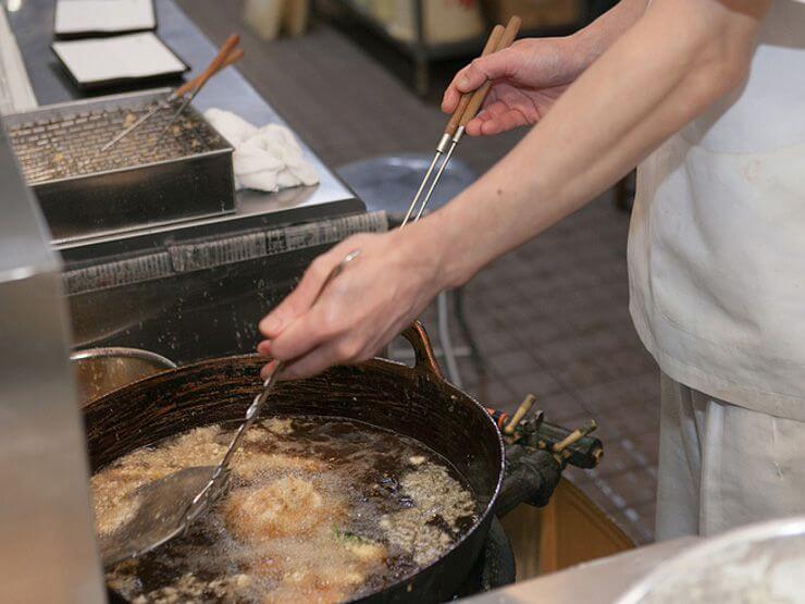 天ぷら一筋30年、親子2代で受け継ぐ天ぷらの味
