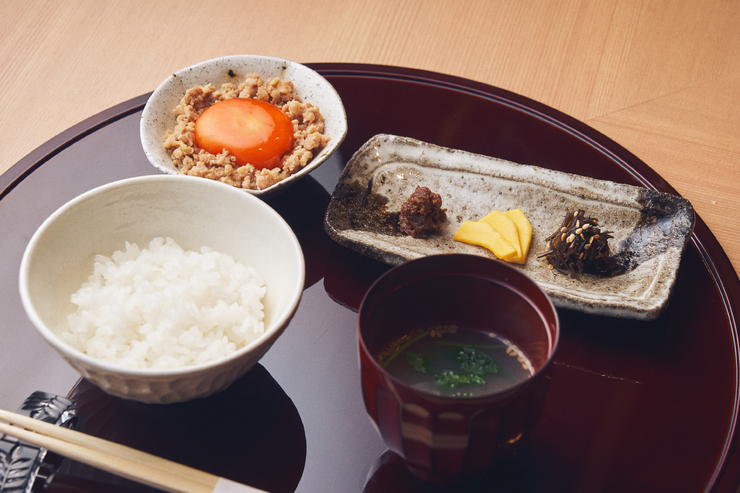 土鍋ご飯と黄味鶏そぼろ
