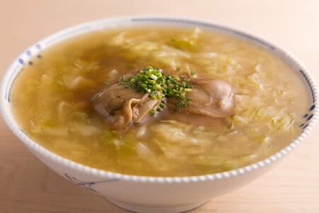 春キャベツと桑名の蛤の煮込みそば